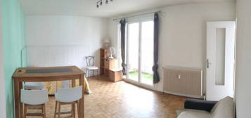 Appartement T1-29 m² - Centre Ville- Quartier Calme -Grand Balcon