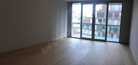 VADİSTANBUL TERAS EVLER SATILIK 3+1 GÜNCEL DAİRE