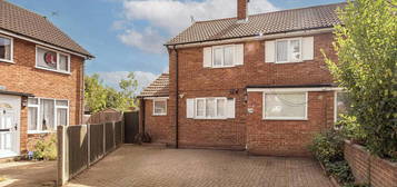 3 bedroom semi-detached house