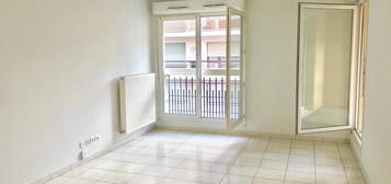 Location appartement 3 pièces 69 m²