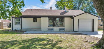 3111 E  Menlo Dr, Wichita, KS 67211