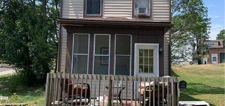 305 Hill St, Connellsville, PA 15425