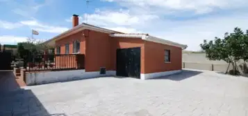 Chalet en San Mart&#xED;n de la Vega