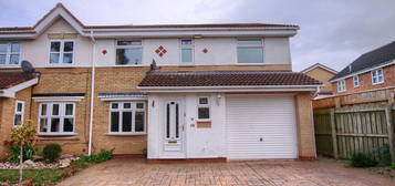 4 bed semi-detached house for sale