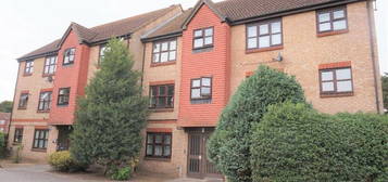 2 bedroom ground floor flat