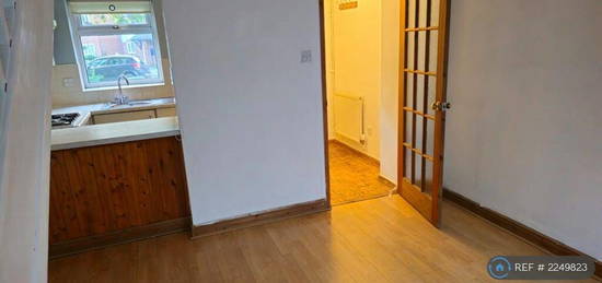 1 bedroom terraced house