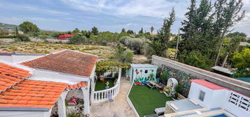 Casa o chalet de alquiler en Chiva - Calle Artes Gráficas Felipes, 9, Los Felipes - Corral de Carmelo