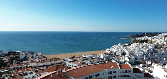 Apartamento T1+1 no centro da cidade de Albufeira e perto da Praia ...