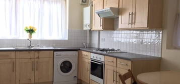 Terraced house to rent in Derby Road, Manchester M14