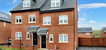 3 bedroom semi-detached house