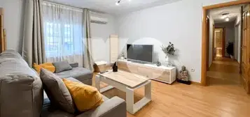 Apartamento en calle de Valdecanillas