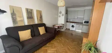 Apartamento en calle del P&#xE1;ramo