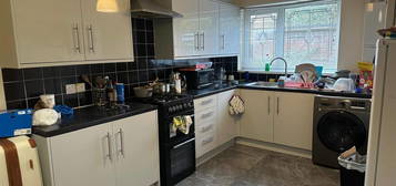 Terraced house to rent in Manor Road, London E15