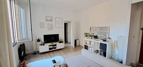 Location appartement 2 pièces 43 m²