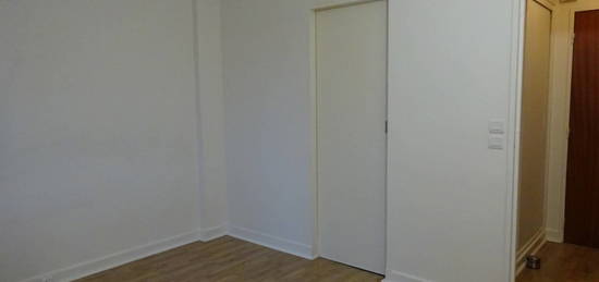 Appartement  à louer, 2 pièces, 1 chambre, 28 m²