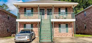 2503 W  7th St #26, Hattiesburg, MS 39401