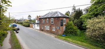 4 bed property for sale