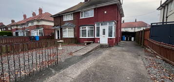 Semi-detached house to rent in York Road, Hull HU6