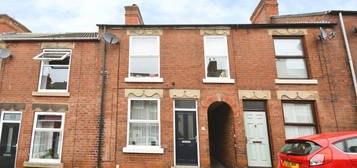 Terraced house for sale in Valley Road, Chesterfield, Derbyshire S41