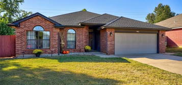 904 NW 168th St, Edmond, OK 73012