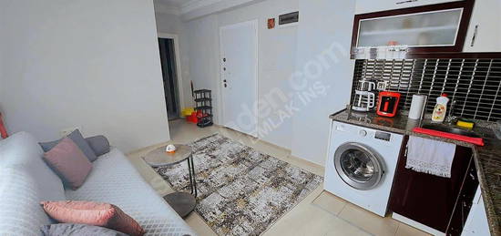 ULUSOY CADDESİNE 2 SOJAK YATIRIMLIK FIRSAT NİTELİĞİNDE 1+1 DAİRE