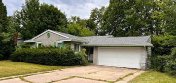 1991 Hamilton St, Delhi Charter Twp, MI 48842