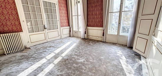 Appartement  à vendre, 5 pièces, 4 chambres, 140 m²