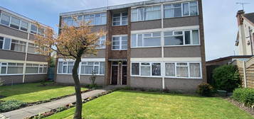 2 bed flat to rent