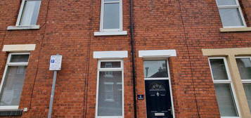 2 bedroom terraced house