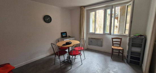 Studio meublé 21m²