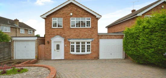 4 bedroom detached house