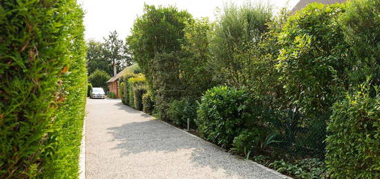 Belle maison de caractère de 168 m² - au calme avec joli terrain paysagé & arboré de 1700m2