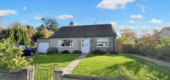 2 bed detached bungalow for sale