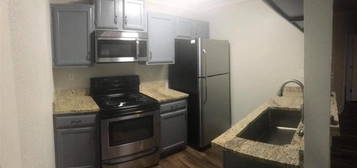 3004 Speedway Apt 8, Austin, TX 78705