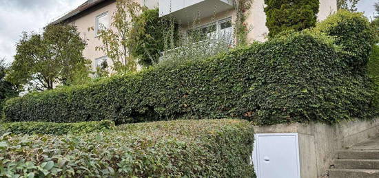 Zwei-Zimmer Wohnung mit Panorama-Ausblick über Stuttgart!