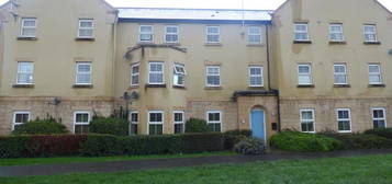 Flat to rent in Cassini Drive, Swindon SN25