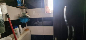 Apartament  2 camere Podu Ros , 33 metri, etaj 4 Cod:156295