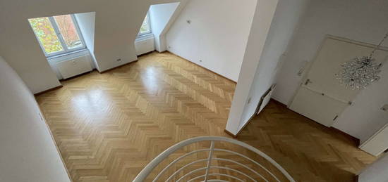 Stilvolle, gepflegte 2-Raum-Loft-Wohnung mit geh. Innenausstattung mit Balkon und EBK in Düsseldorf