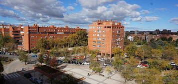 Piso en Portazgo, Madrid