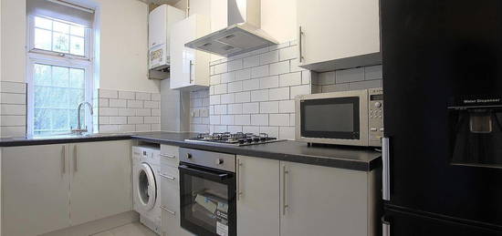 Studio to rent in Greystoke Court, Hanger Lane, London W5