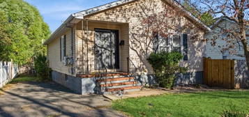 417 S 8th Ave, Highland Park, NJ 08904