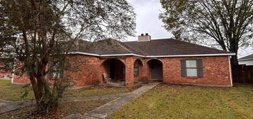 57892 Badeaux St, Plaquemine, LA 70764