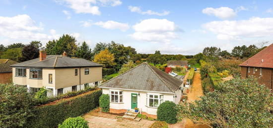 3 bed detached bungalow for sale