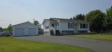 500 Principale, Beresford, NB E8K 2A3