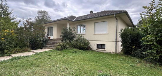 Maison traditionnelle  à vendre, 5 pièces, 3 chambres, 111 m²