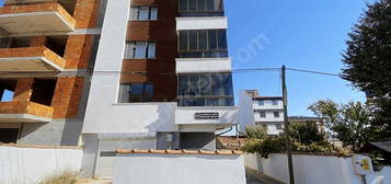 EMEK MAHALLESİ ŞEHİR KONAKLARI YAKINI KİRALIK 2+1 DAİRE