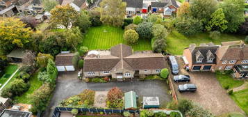 4 bedroom detached bungalow for sale