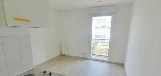 Location appartement 1 pièce 16 m²