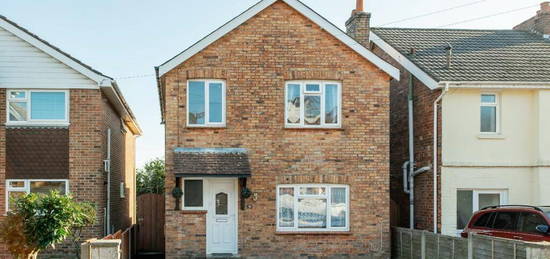 3 bedroom detached house