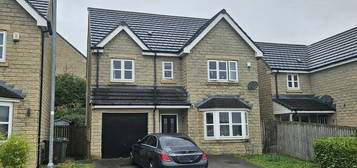 4 bedroom detached house